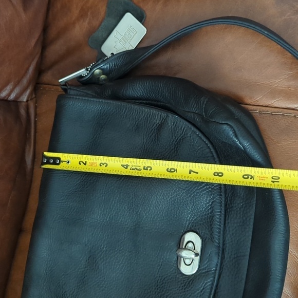 Made in 🇨🇦 Full Grain Leather Bag - Picture 14 of 15